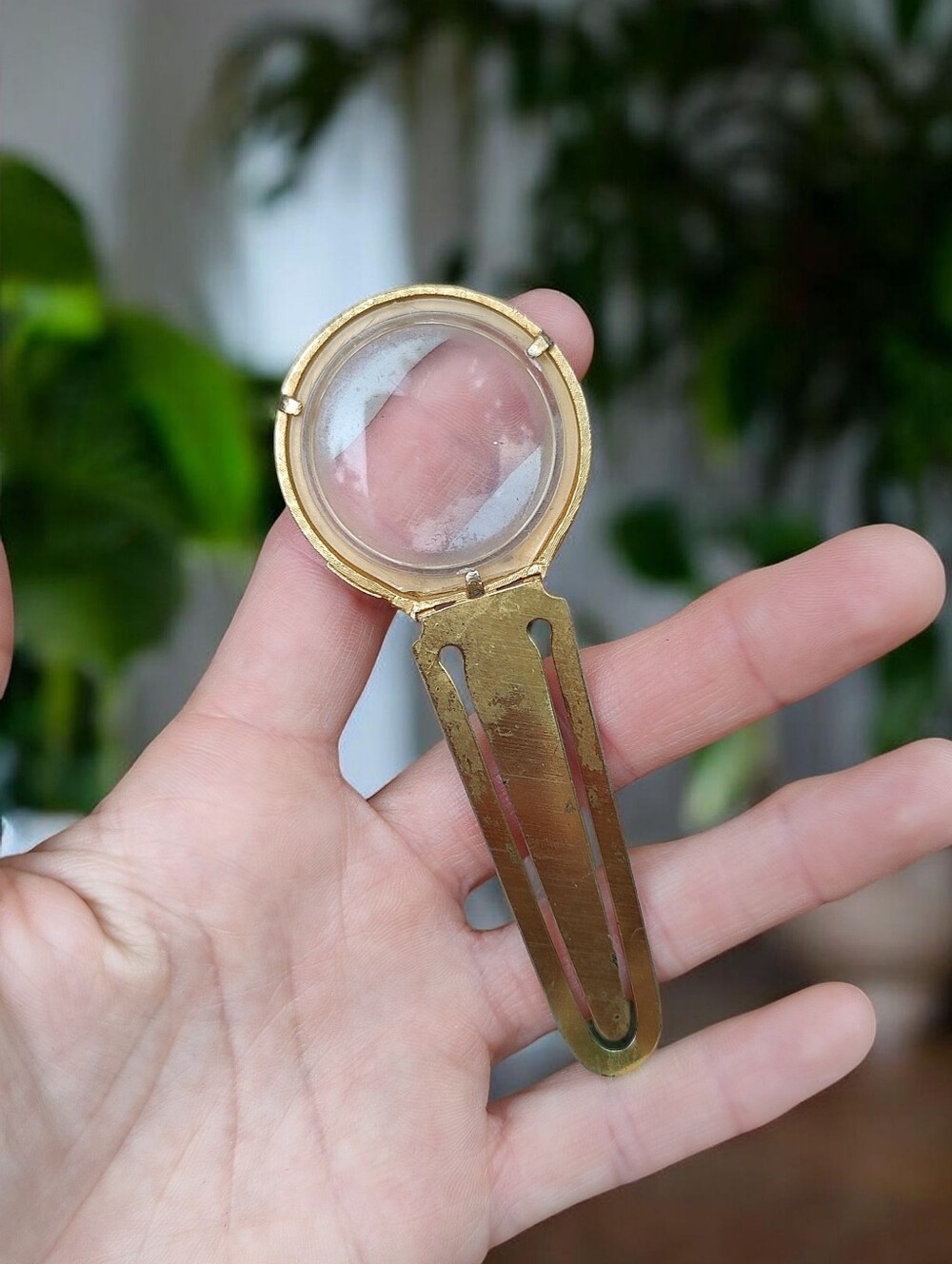 Antique Victorian Brass Magnifying Glass Book Mark